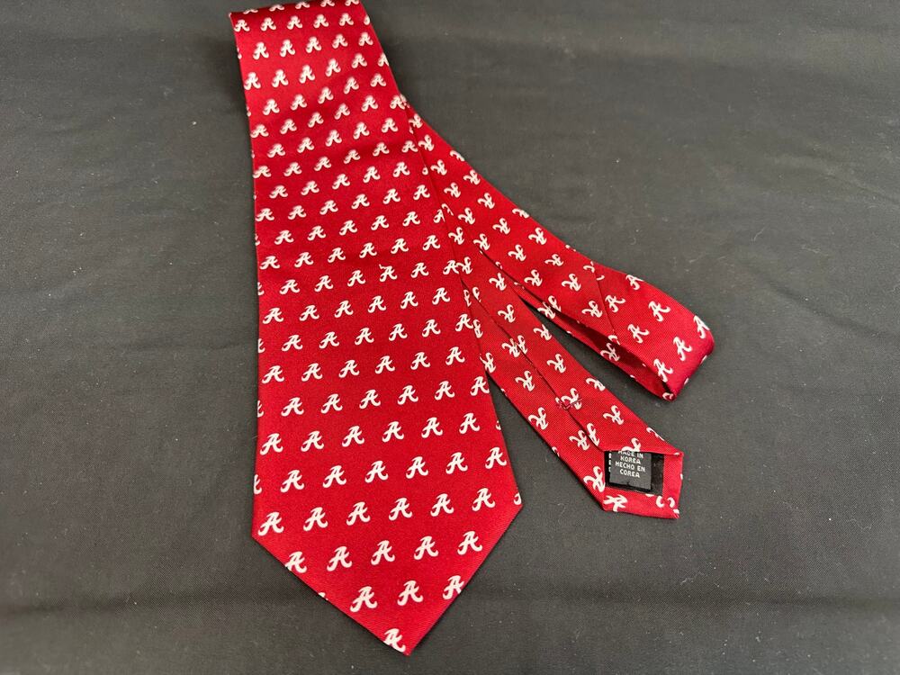 University of Alabama College Classics 100% Silk Tie